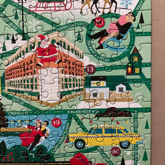Classic Christmas Movie Map Puzzle- 500 piece - Picture 4 of 5